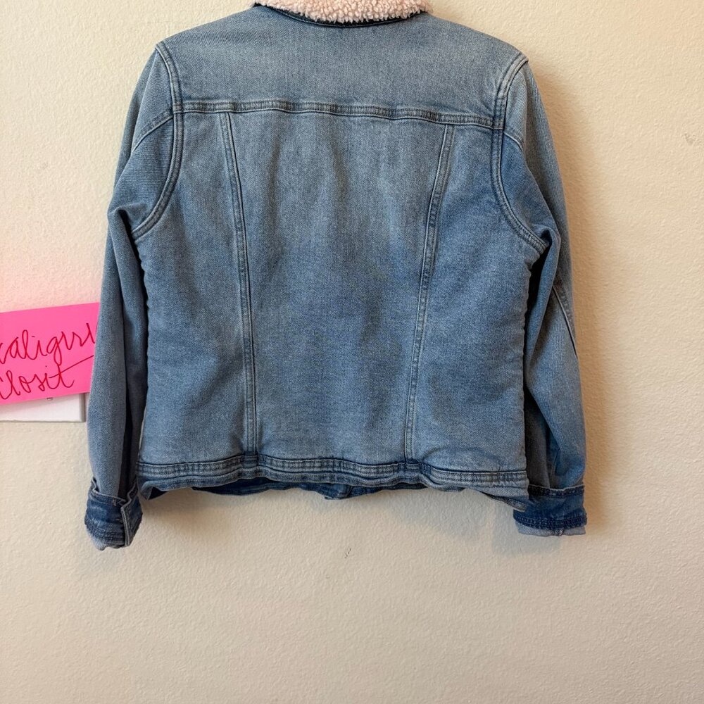 Universal Thread Button-up Jean Jacket - Picture 2 of 4